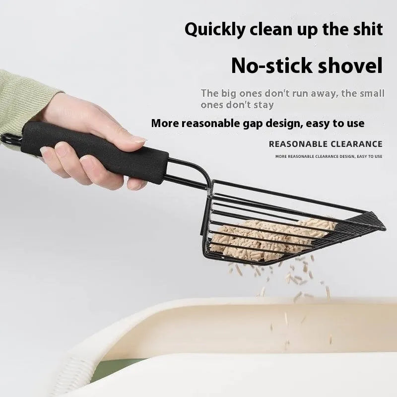 Black metal cat litter scoop with 0.8cm gap spacing between tines for waste removal