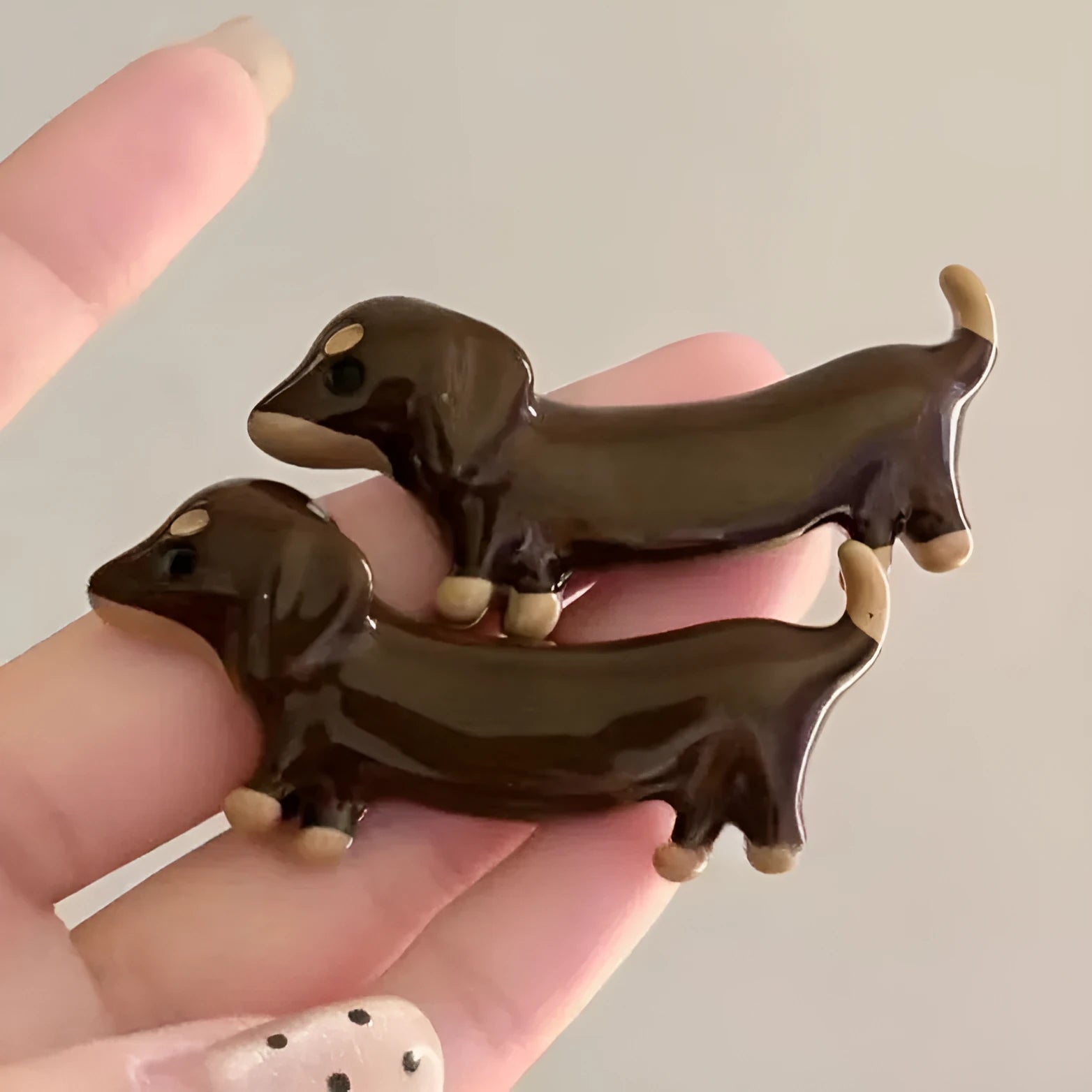 Dachshund dog design hair barrettes with electroplated finish, mixed material construction