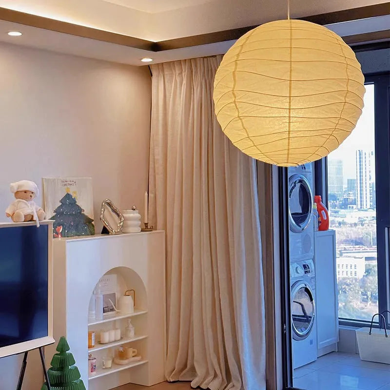 Japanese style rice paper chandelier in three sizes with three-colour warm lighting