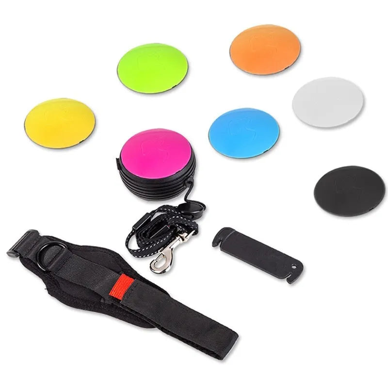 Automatic retractable dog leash with explosion-proof mechanism in six colour options