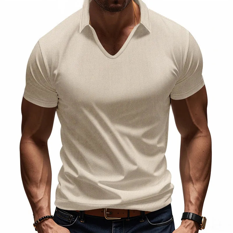 Men's casual V-neck short sleeve t-shirt in loose fit with six colour options
