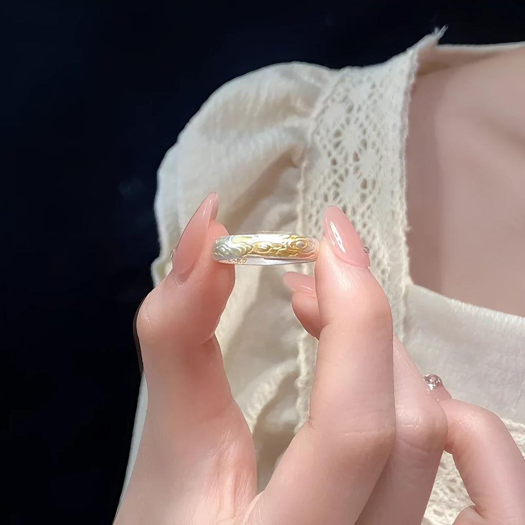 White copper adjustable ring with geometric Xiangyun cloud pattern and electroplated silver-gold finish