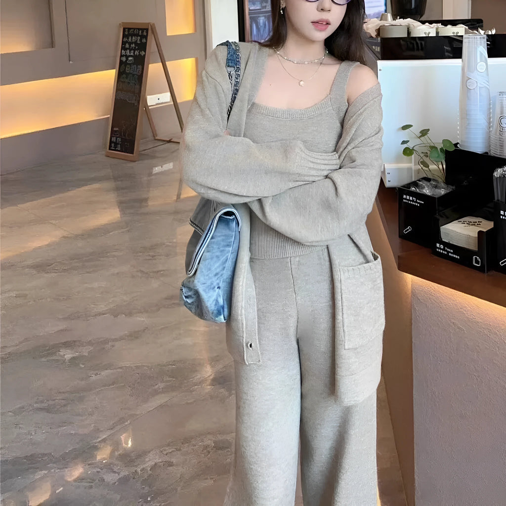 Women's knit cardigan suspender pants three-piece set in wool blend fabric, loose fit casual styling