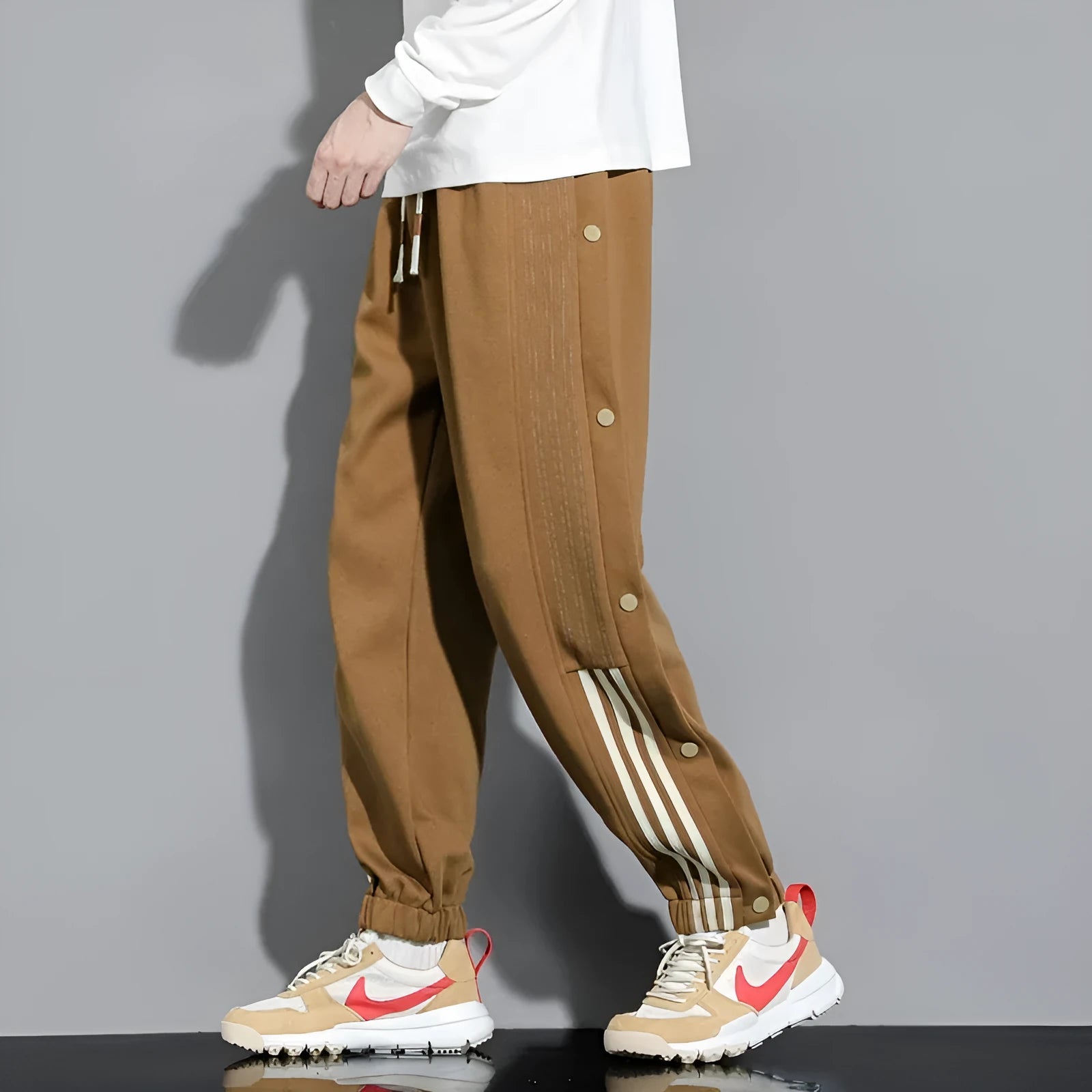 Men's loose-fit sportswear trousers with ankle tie detail in cotton blend fabric