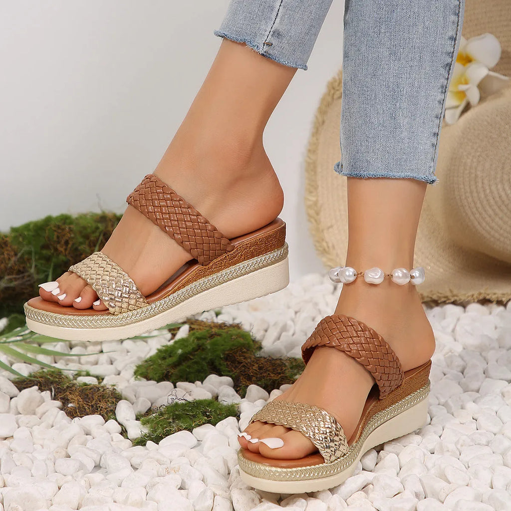Gold and silver plus size women's wedge sandals with a 4.5 cm rubber sole