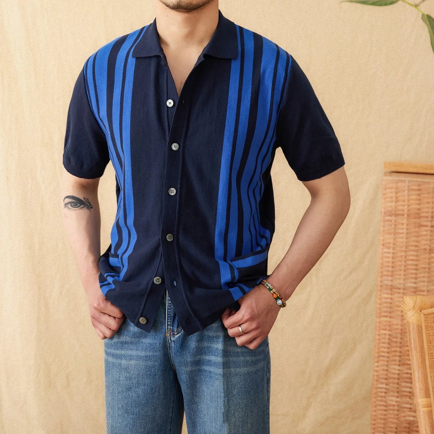 Men's striped knitted polo cardigan with lapel collar in light blue cotton-polyester blend