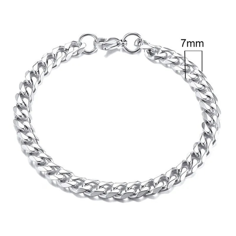 Six-sided geometric Cuban link metal bracelet in gold colour, shown in various widths.