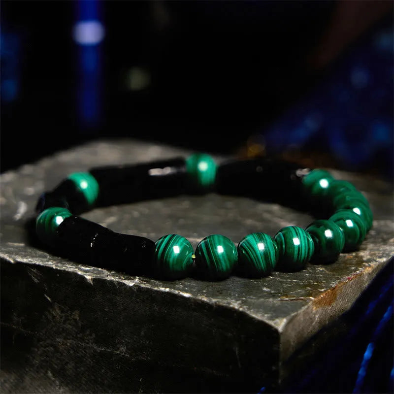 8mm natural obsidian single ring bracelet with a constellation design in a choice of gemstone colours.