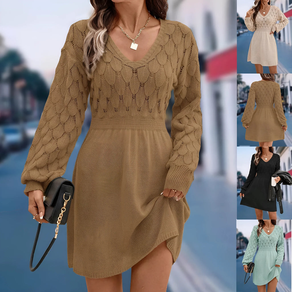 Women's long sleeve V-neck beach dress with 3D pattern in an artistic retro ethnic style.