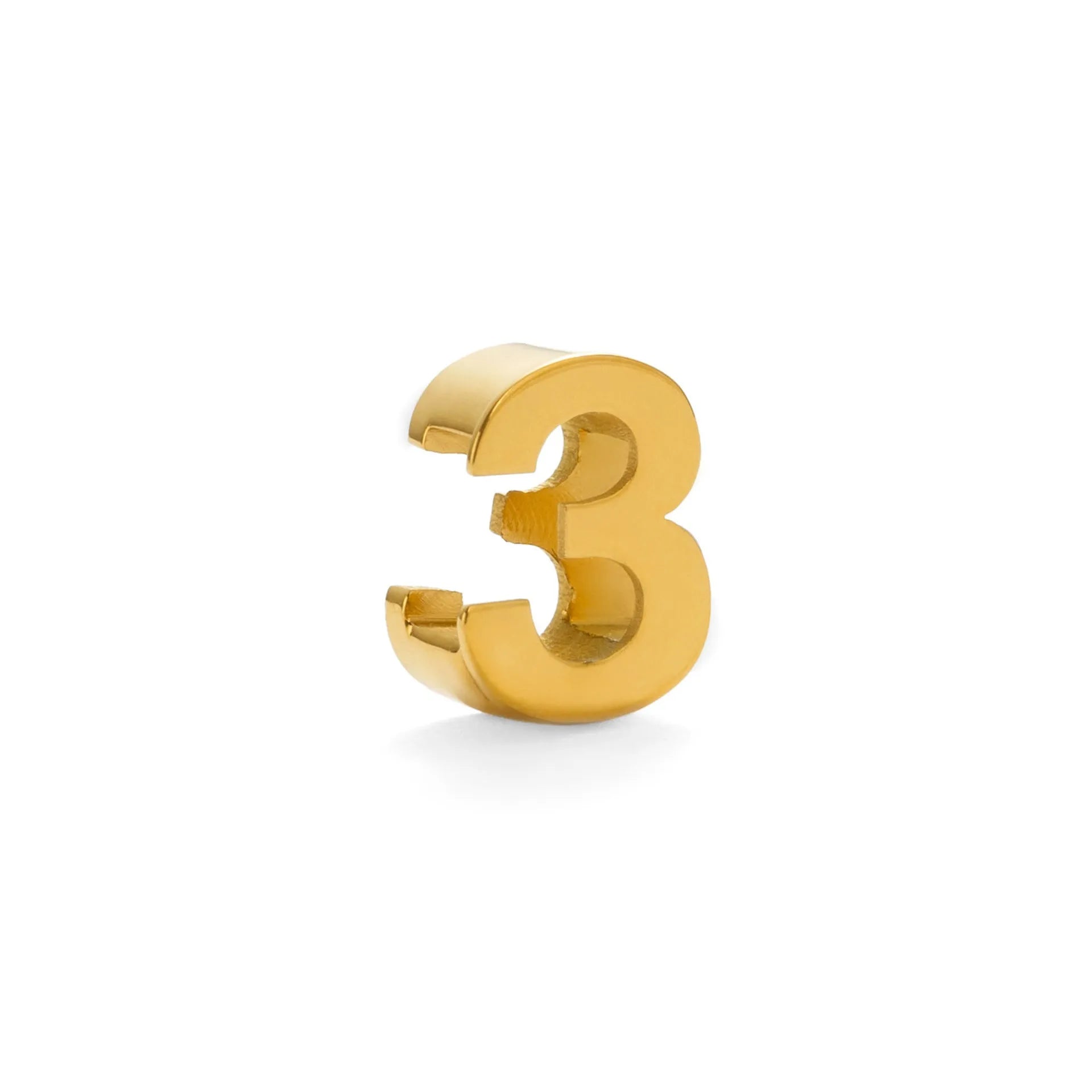 Gold and silver titanium steel necklaces showing letter A and number 7 pendants on 40.5cm chains.