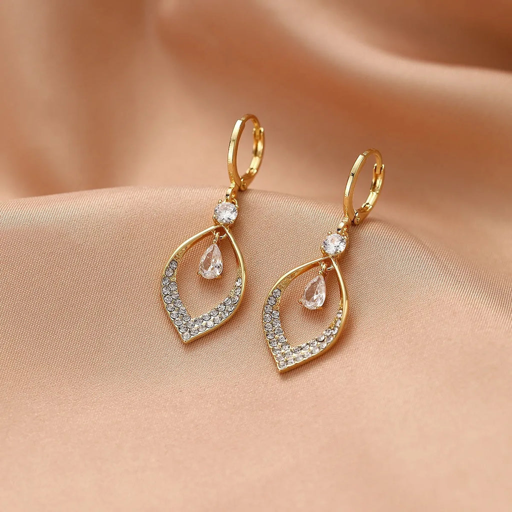 Zircon water drop tassel earrings in gold or silver with teardrop design and electroplated copper construction