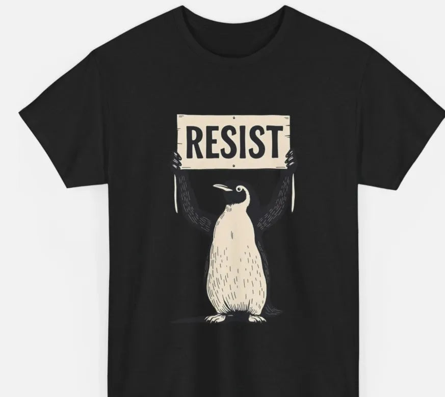 Loose straight cut cotton t-shirt in black, green, or white with short sleeves and a round neck