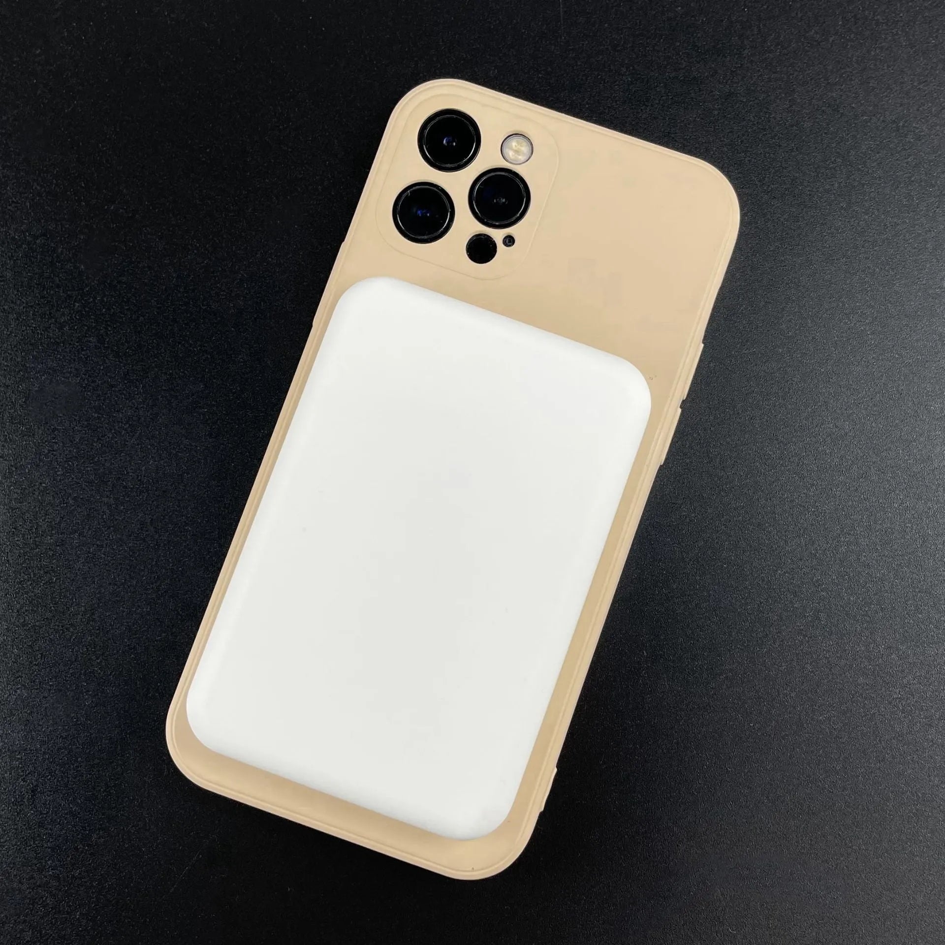 White magnetic wireless charger power bank with 5000mAh capacity and USB-C port