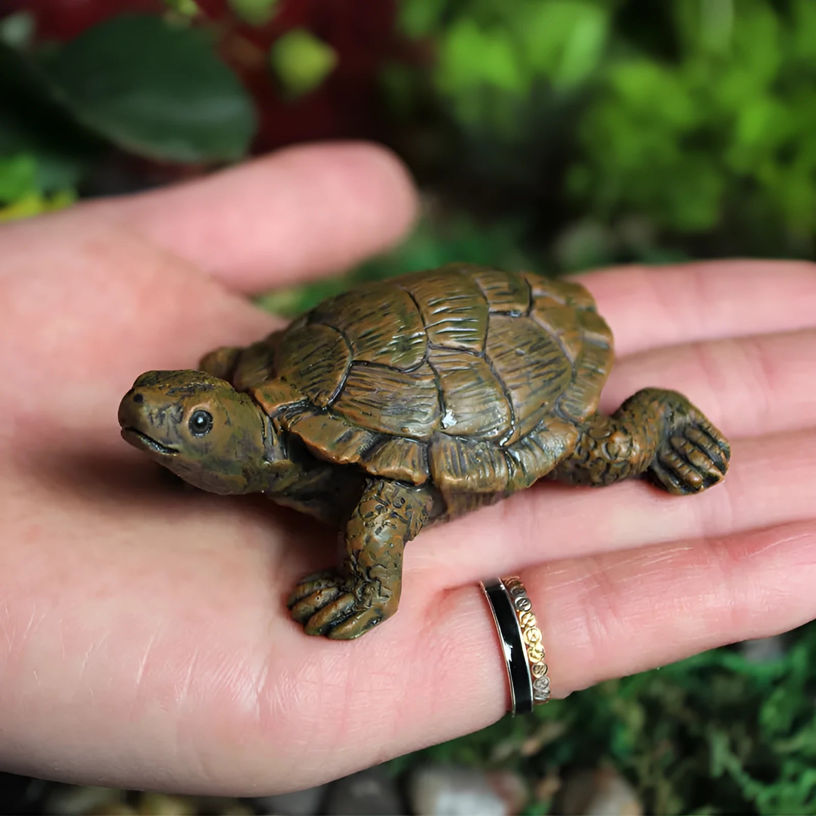 Realistic resin simulation turtle garden ornament for miniature displays