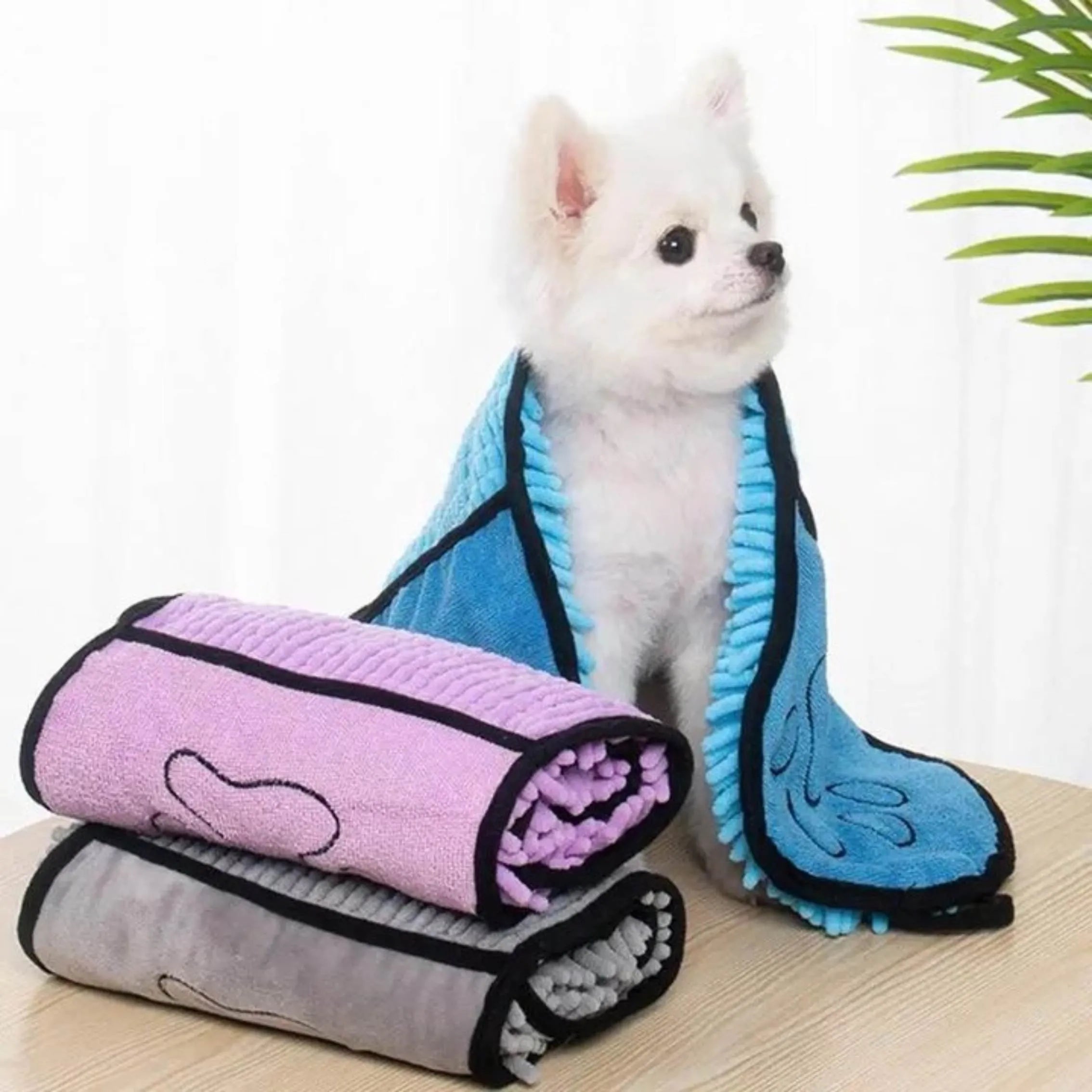 Blue pet bath towel for dogs and cats, size 62 by 23 centimetres