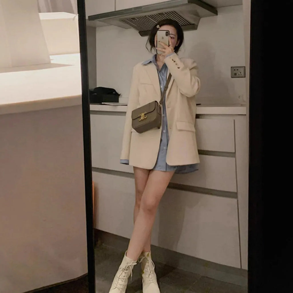 Korean style beige polyester street suit jacket with long sleeves and a chest pocket.