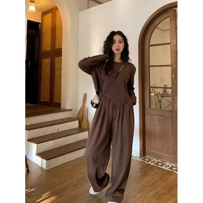 Women's khaki casual sportswear two-piece set with long sleeve top and matching trousers