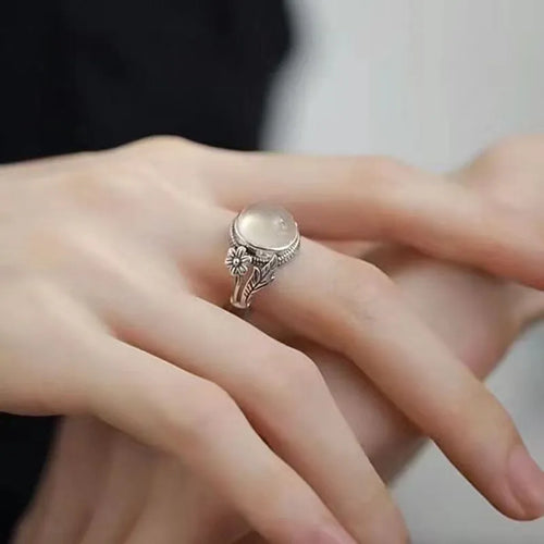 Adjustable copper vintage ring with white chalcedony style colour and U-shaped open mouth design