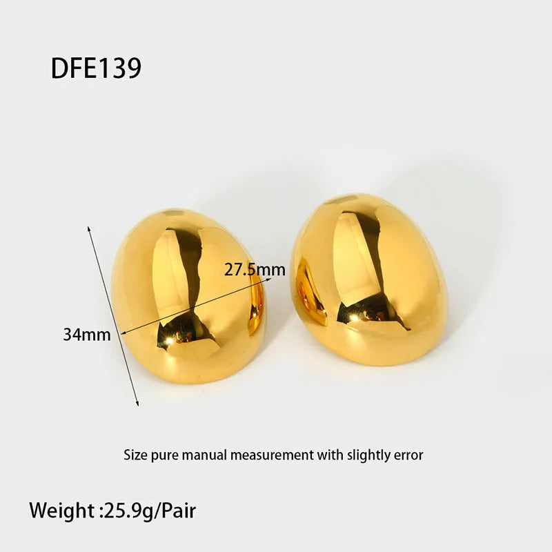 Geometric stainless steel ear studs with glazed 18K gold electroplated surface in DFE139 colour