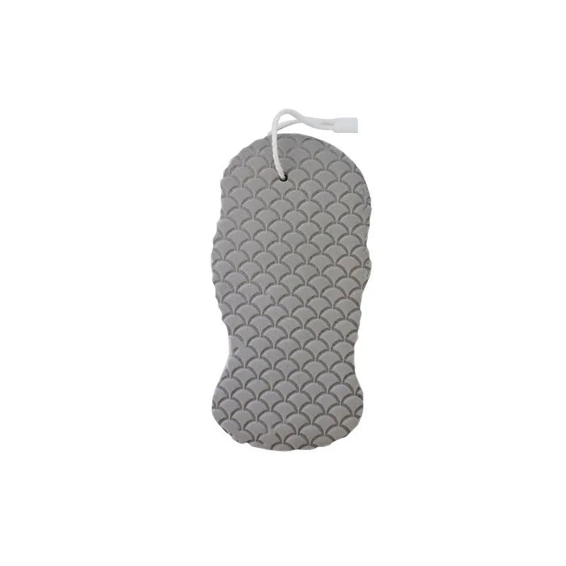 3D fish scale pattern bath sponge in white, grey, pink, or light blue colours for gentle body exfoliation
