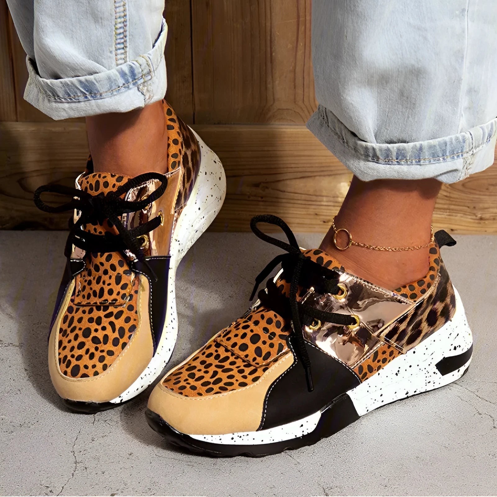 Women's casual wedge heel sports shoes in suede with animal print options