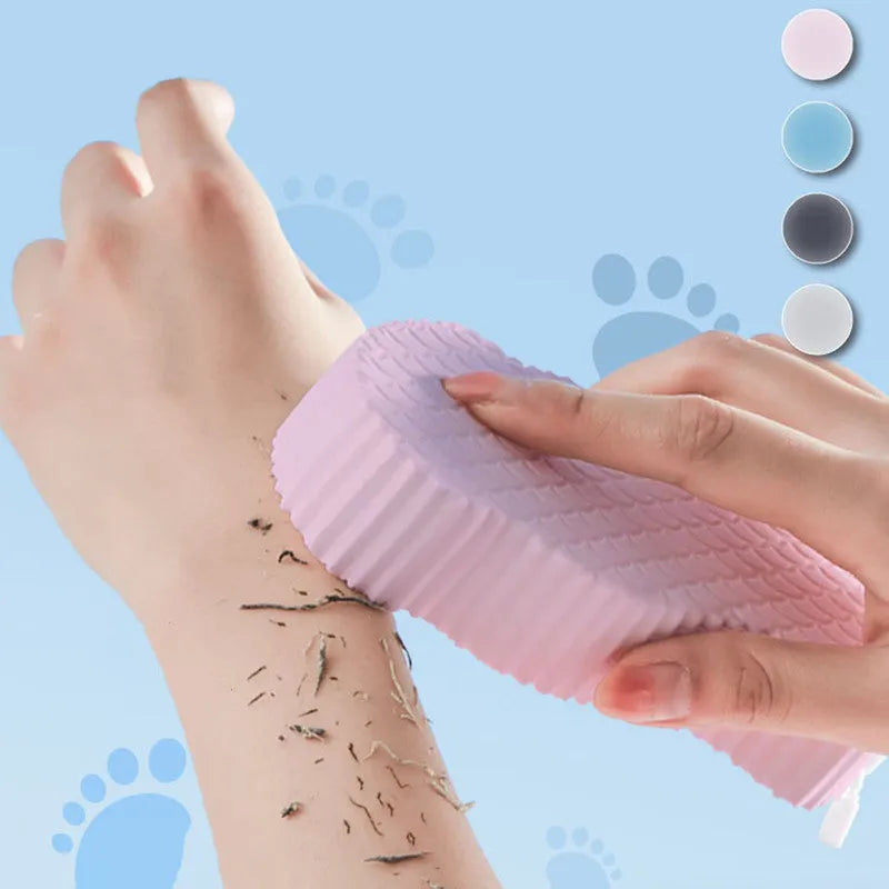 3D fish scale pattern bath sponge in white, grey, pink, or light blue colours for gentle body exfoliation
