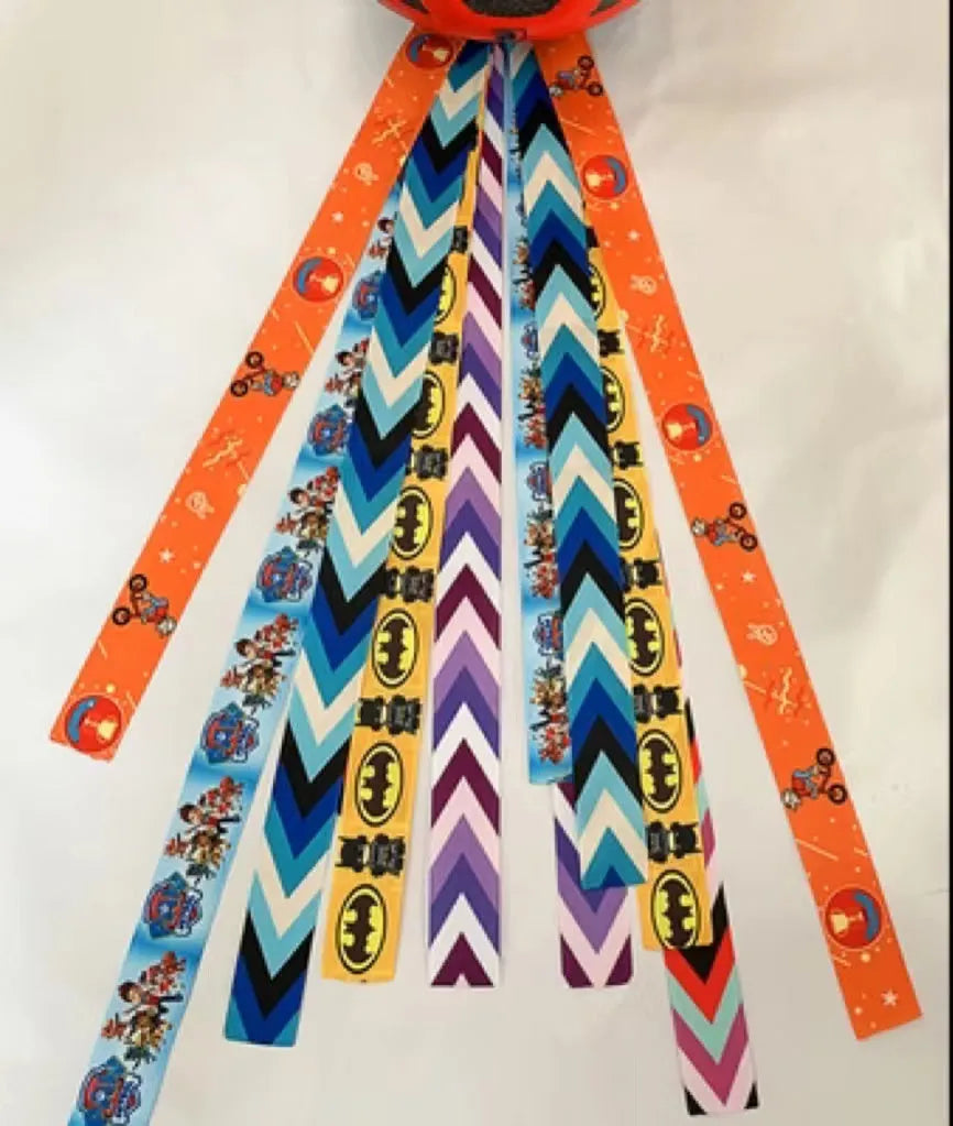 Children's helmet decorative streamer in multiple colour options for roller skating and balancing car safety gear
