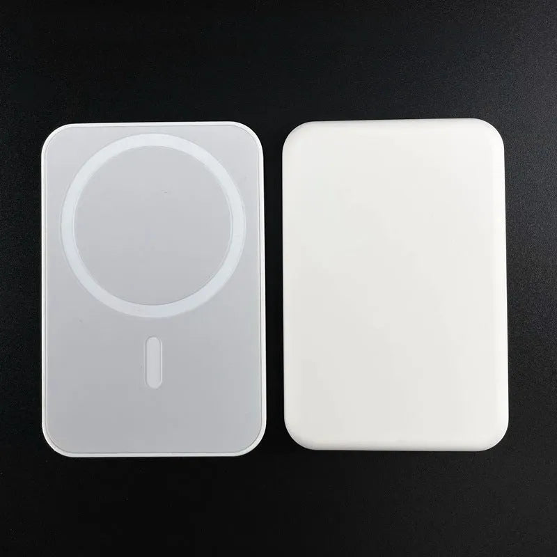 White magnetic wireless charger power bank with 5000mAh capacity and USB-C port
