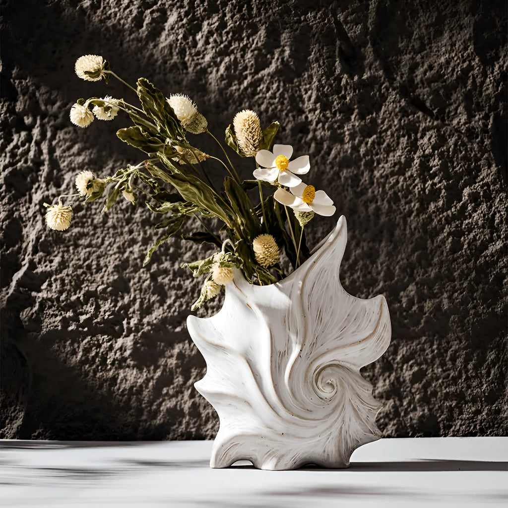 French art ceramic vase with coloured glaze in Hexi Li retro European style.