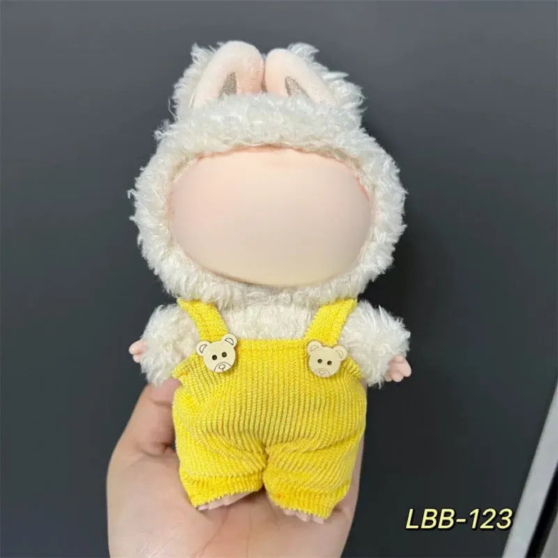 Plastic clothing set for 17cm tall vinyl doll figurine with multiple style code options