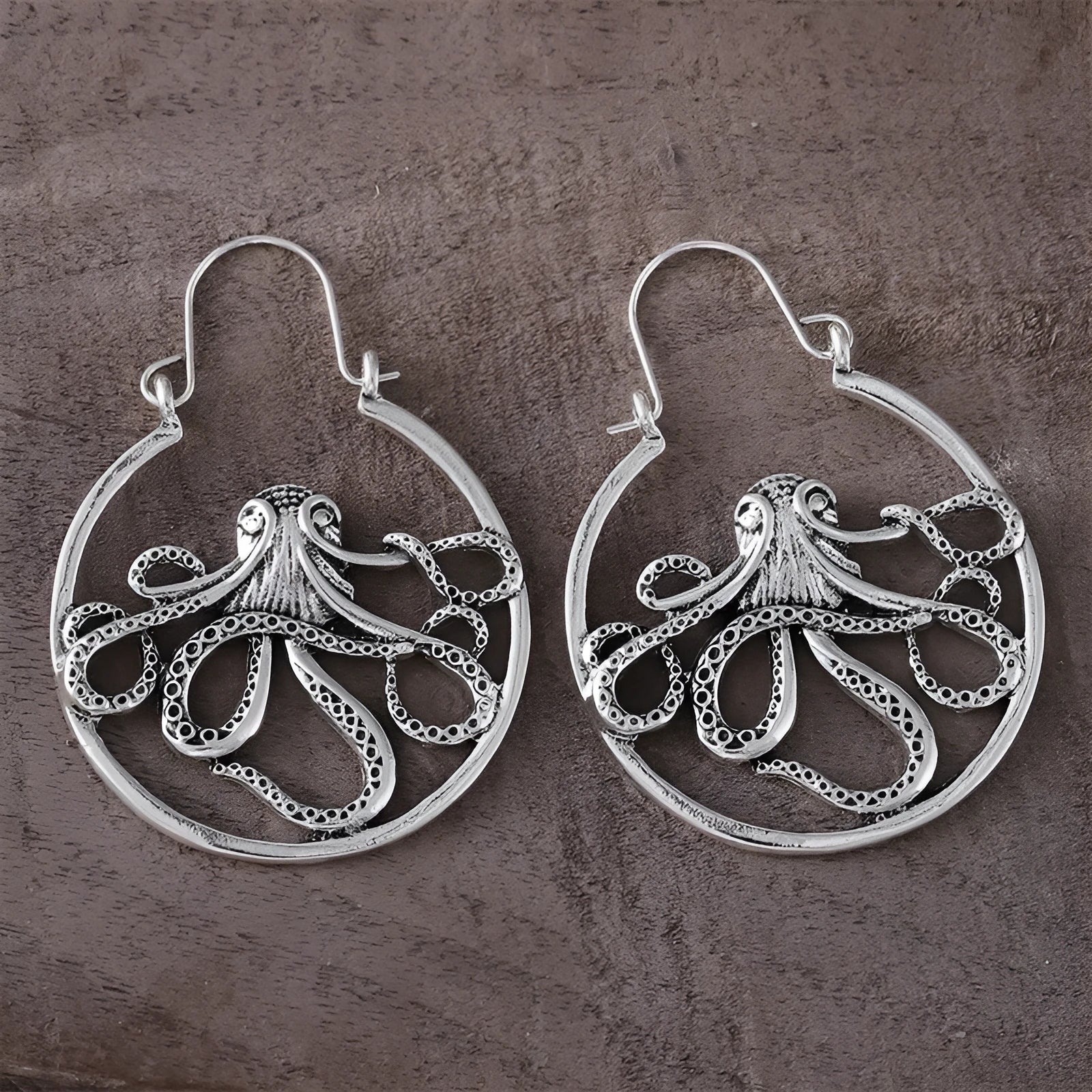 Vintage antique silver octopus earrings with zinc alloy construction and retro animal design