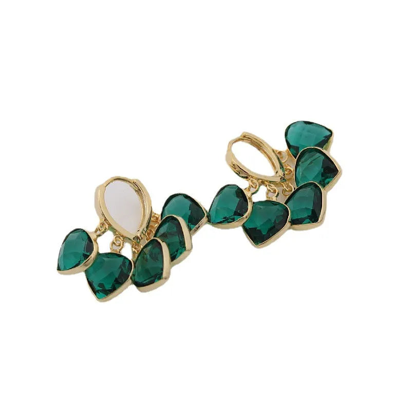 Korean style heart-shaped green glass ear clip earrings with alloy inlay artificial gemstones