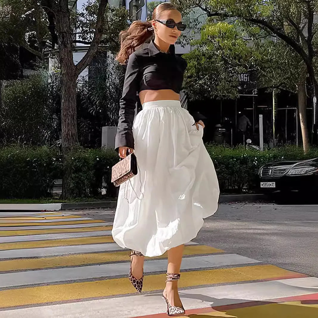 Women's solid colour long skirt in cotton fabric available in white or black