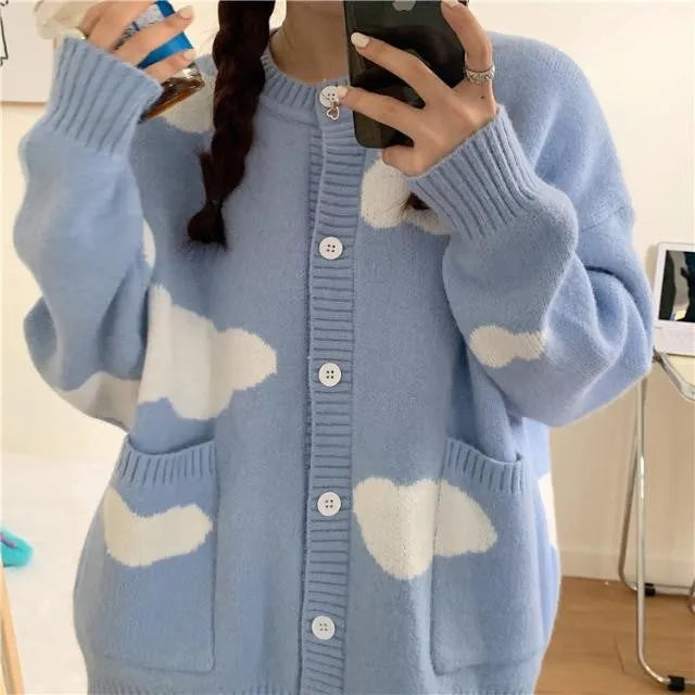 Blue cloud pattern women's loose spandex cardigan with long sleeves for autumn winter wear