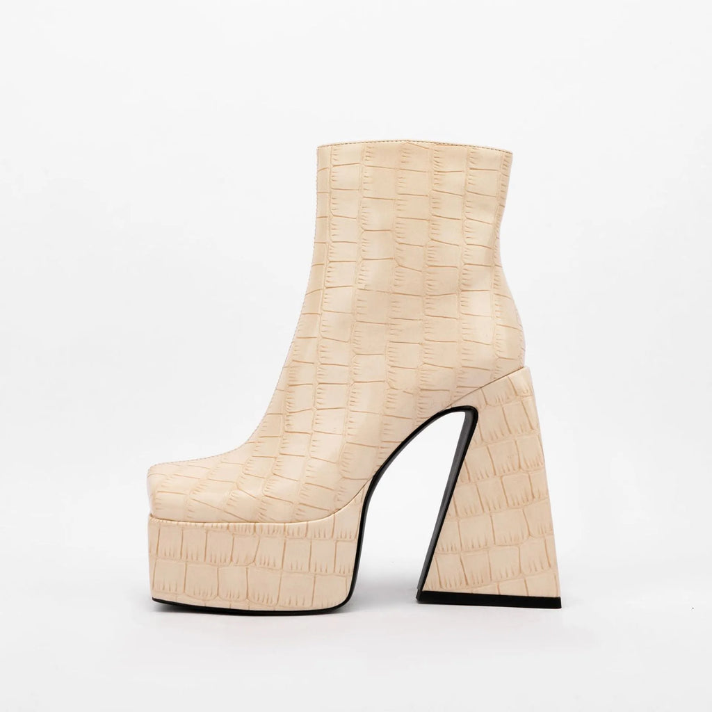 Women's ankle boots with high heel in red, green, black, beige or brown colours