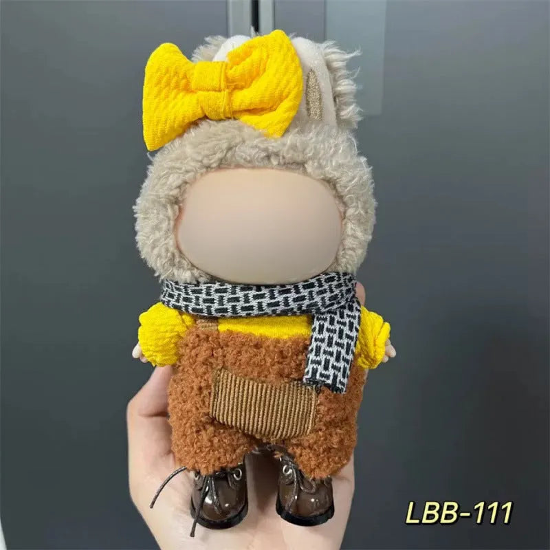 Plastic clothing set for 17cm tall vinyl doll figurine with multiple style code options
