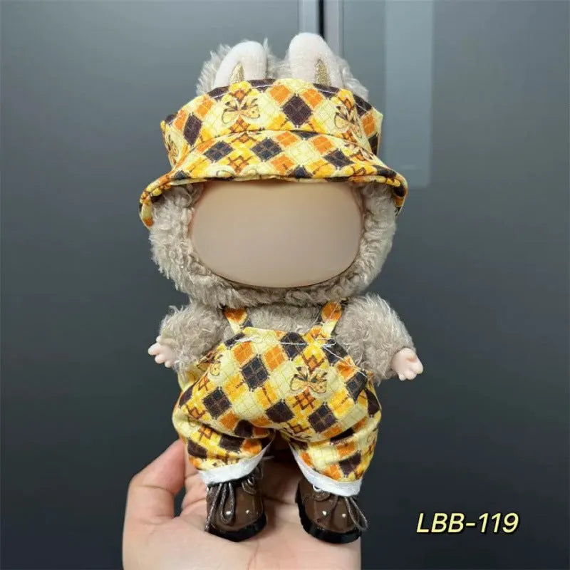 Plastic clothing set for 17cm tall vinyl doll figurine with multiple style code options