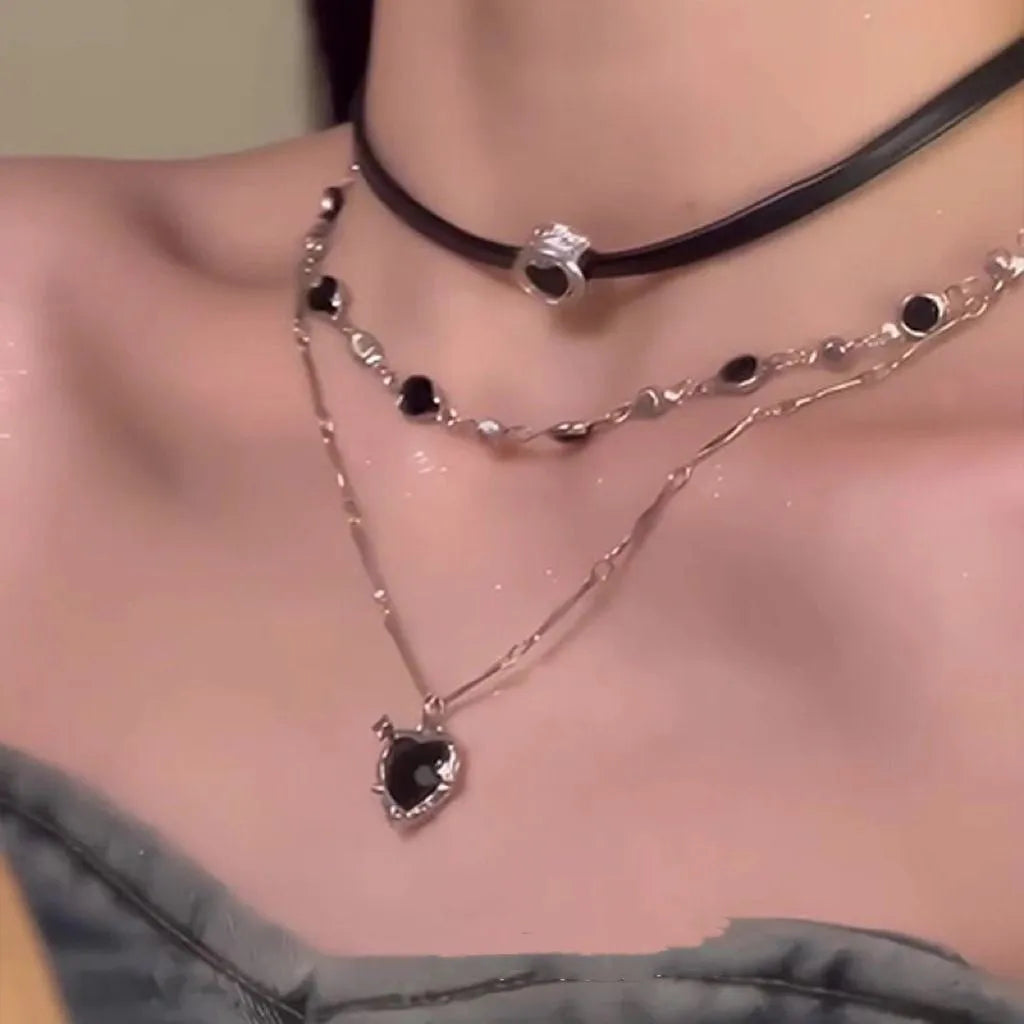 Women's multi-layer twin necklace with leather heart pendant on adjustable alloy clavicle chain