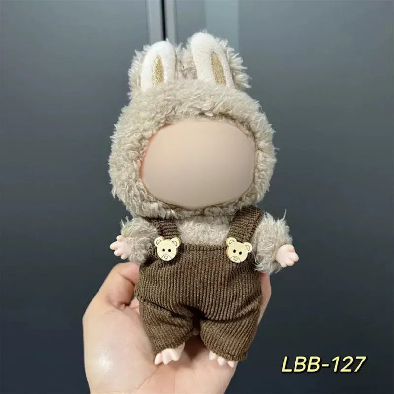Plastic clothing set for 17cm tall vinyl doll figurine with multiple style code options