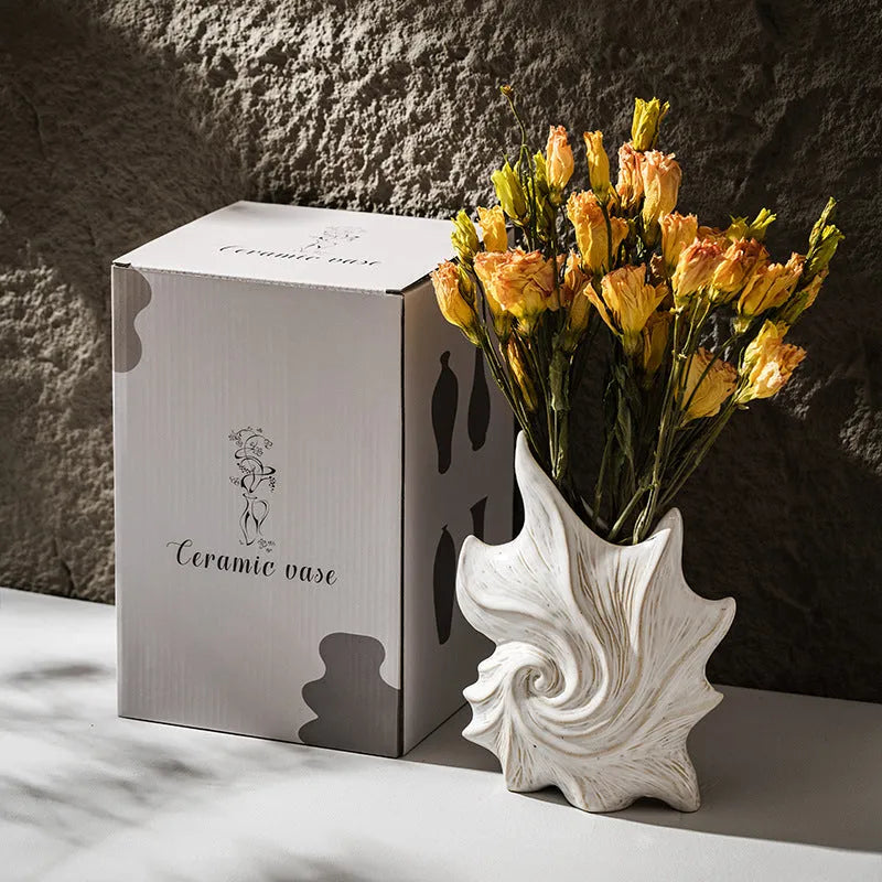 French art ceramic vase with coloured glaze in Hexi Li retro European style.