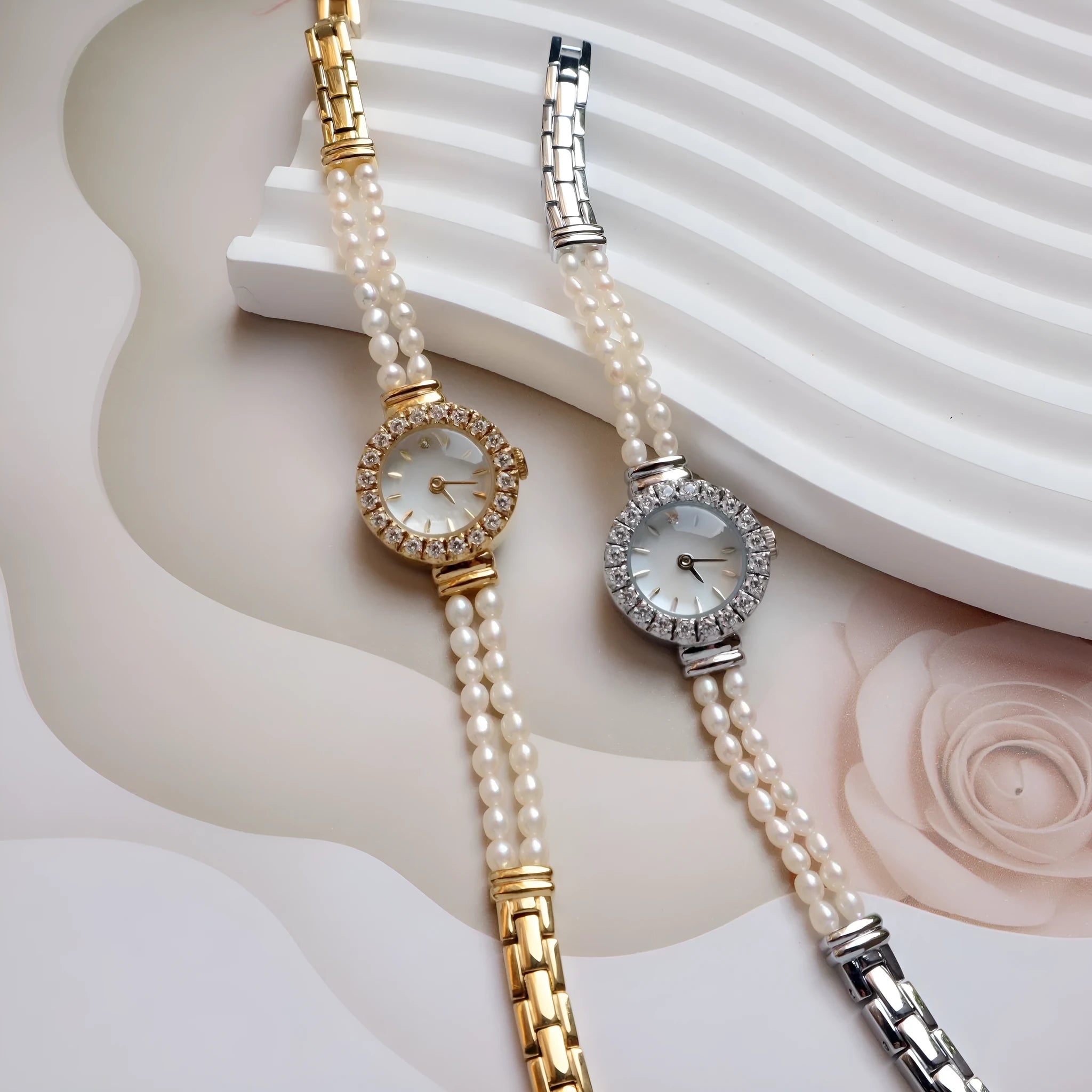 Women's light gold watch with freshwater pearl bracelet and 18mm round dial