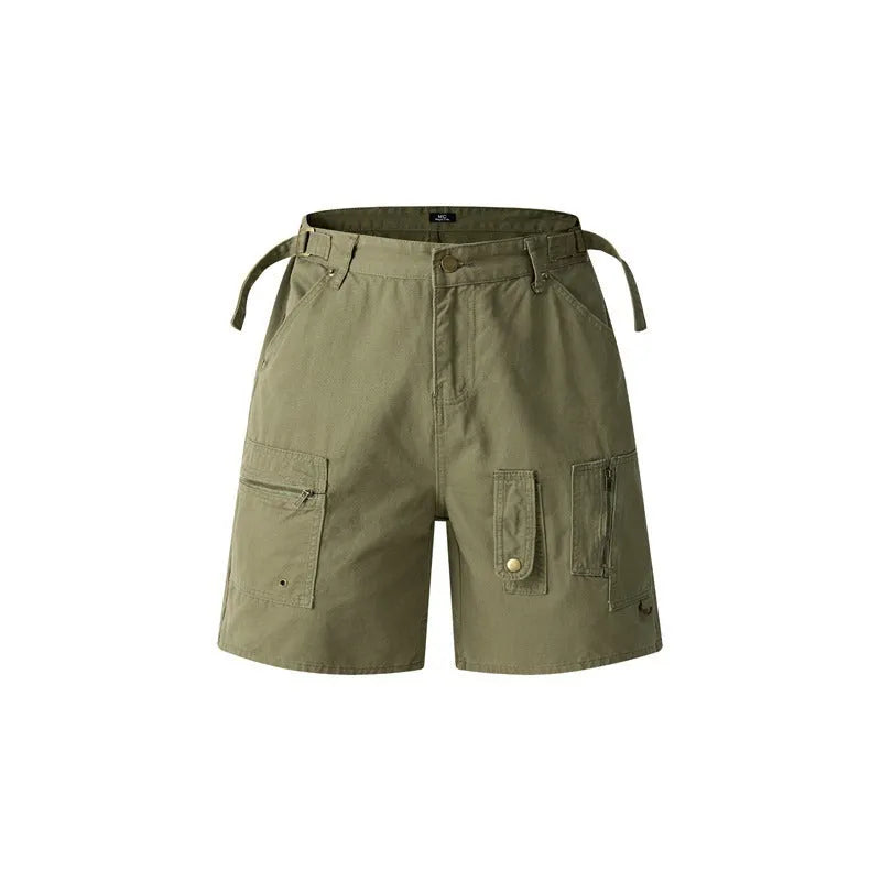 Retro workwear shorts in washed cotton with loose fit and fifth pants length design