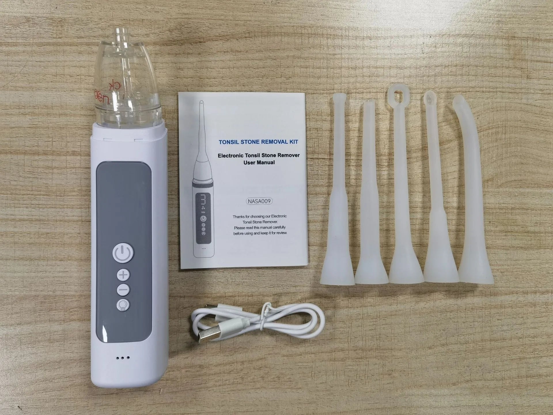 Tonsil stone removal tool with telescopic handle and two stainless steel ends for extraction and plaque scraping
