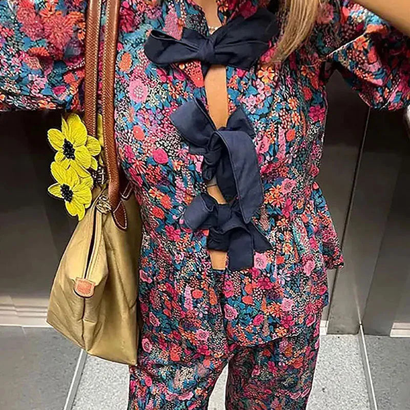 Women's floral printed tie-neck trousers suit with puff sleeves and straight-leg trousers