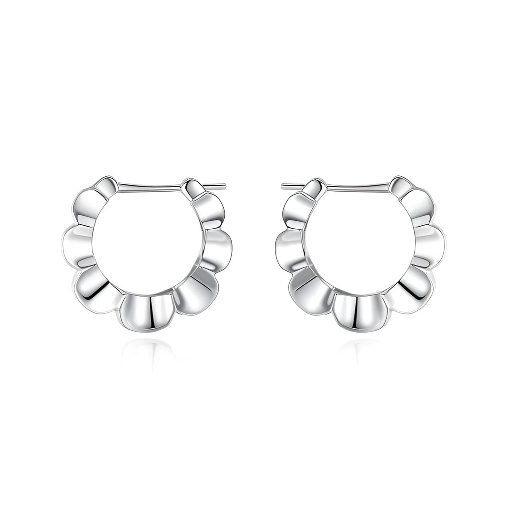 Sterling silver geometric round stud earrings with retro simple elegant design