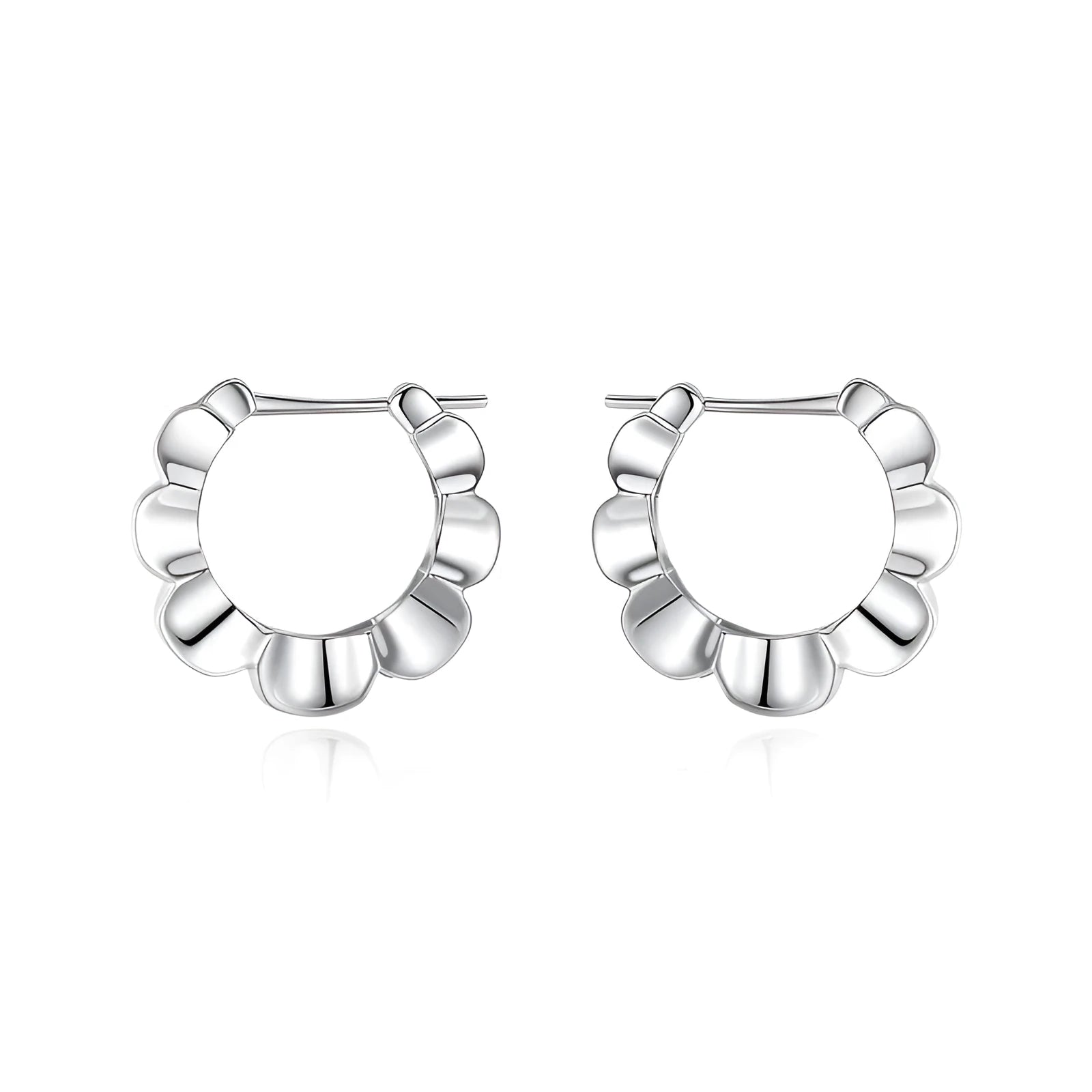 Sterling silver geometric round stud earrings with retro simple elegant design