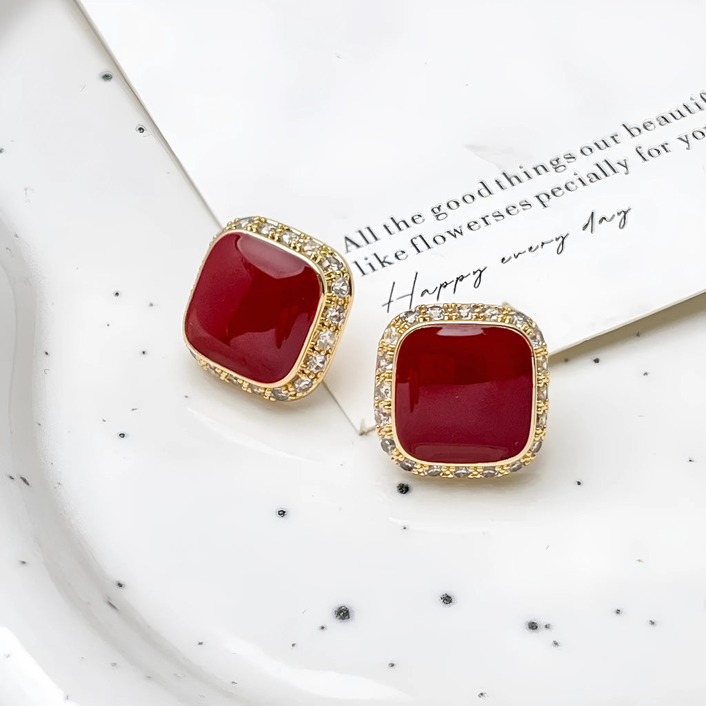 Retro red square geometric alloy earrings with inlaid design and sweet-cool style