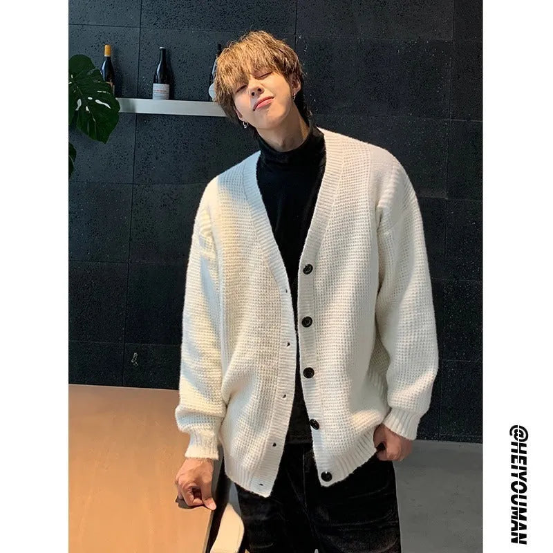 Men's army green cotton blend V-neck cardigan sweater with long sleeves in loose casual style