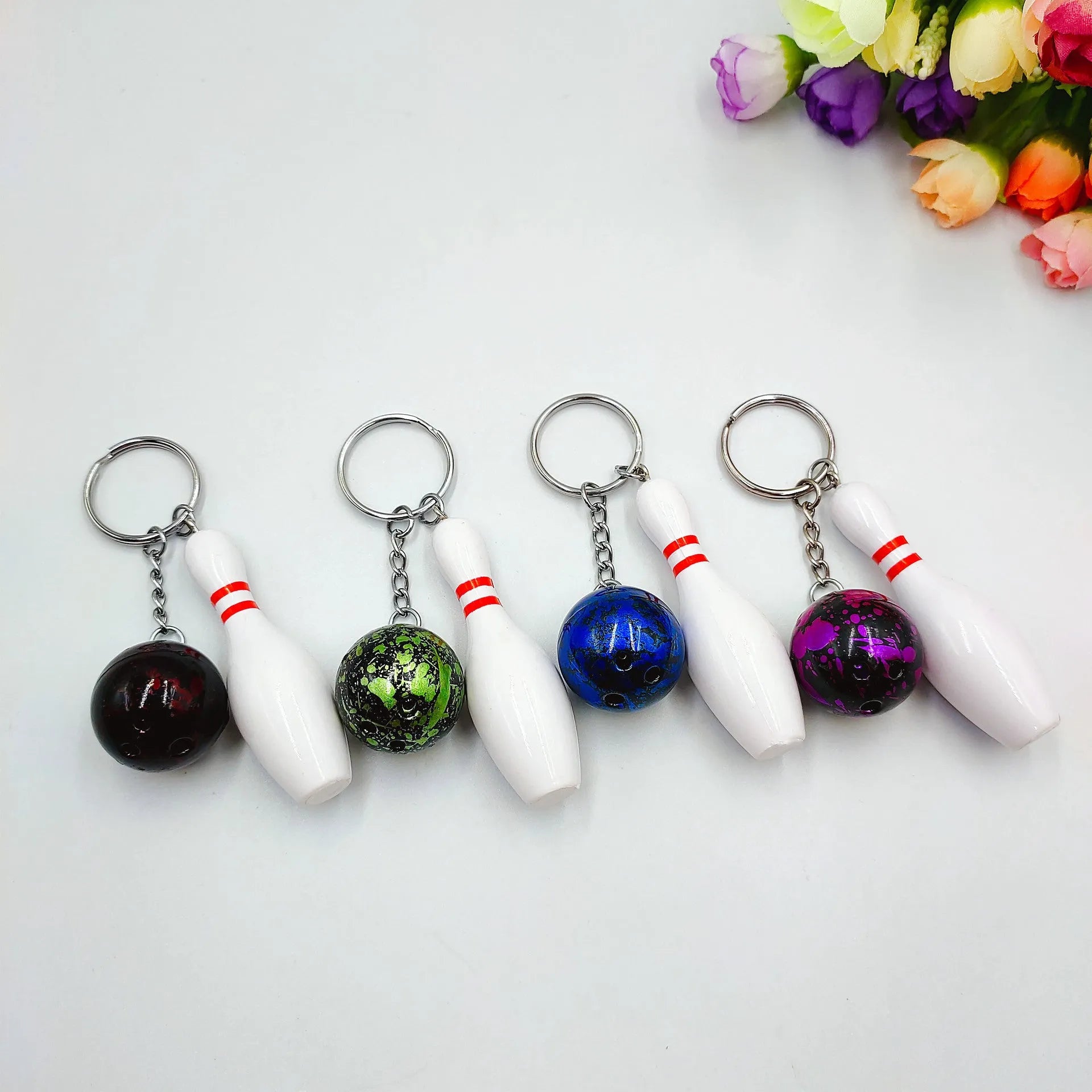 Mini simulation bowling ball keychain pendant in PVC metal construction