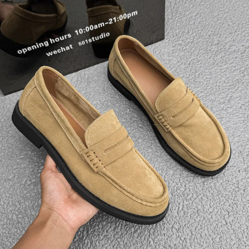 Men's slip-on casual shoes in retro style with PU microfiber upper and rubber sole